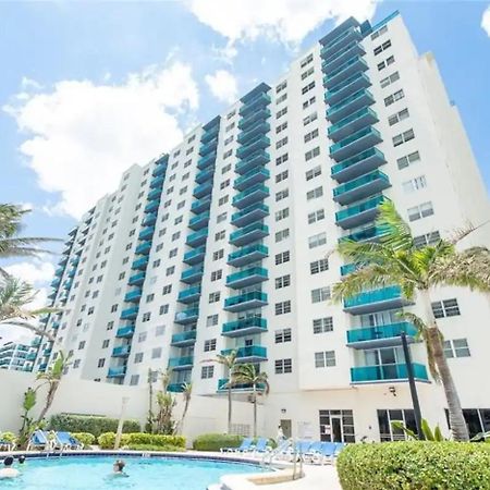 Sian Private Apartments Холивуд Екстериор снимка