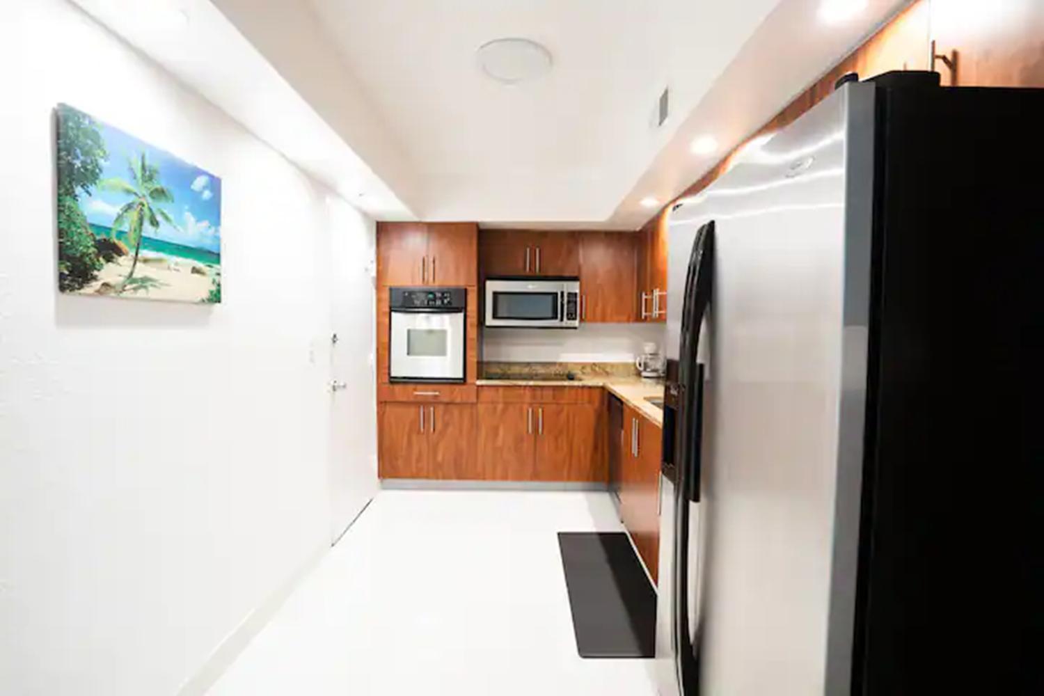 Sian Private Apartments Холивуд Екстериор снимка