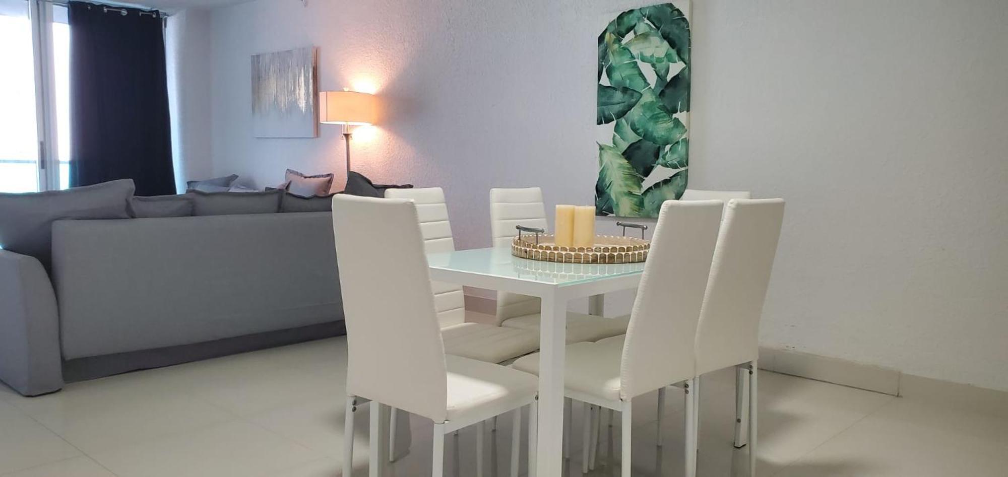Sian Private Apartments Холивуд Екстериор снимка